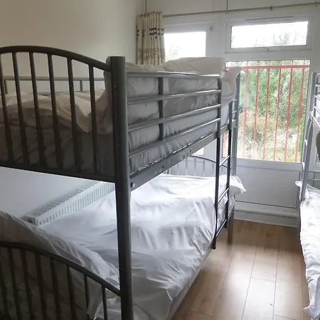 Applehostel Letterkenny-3